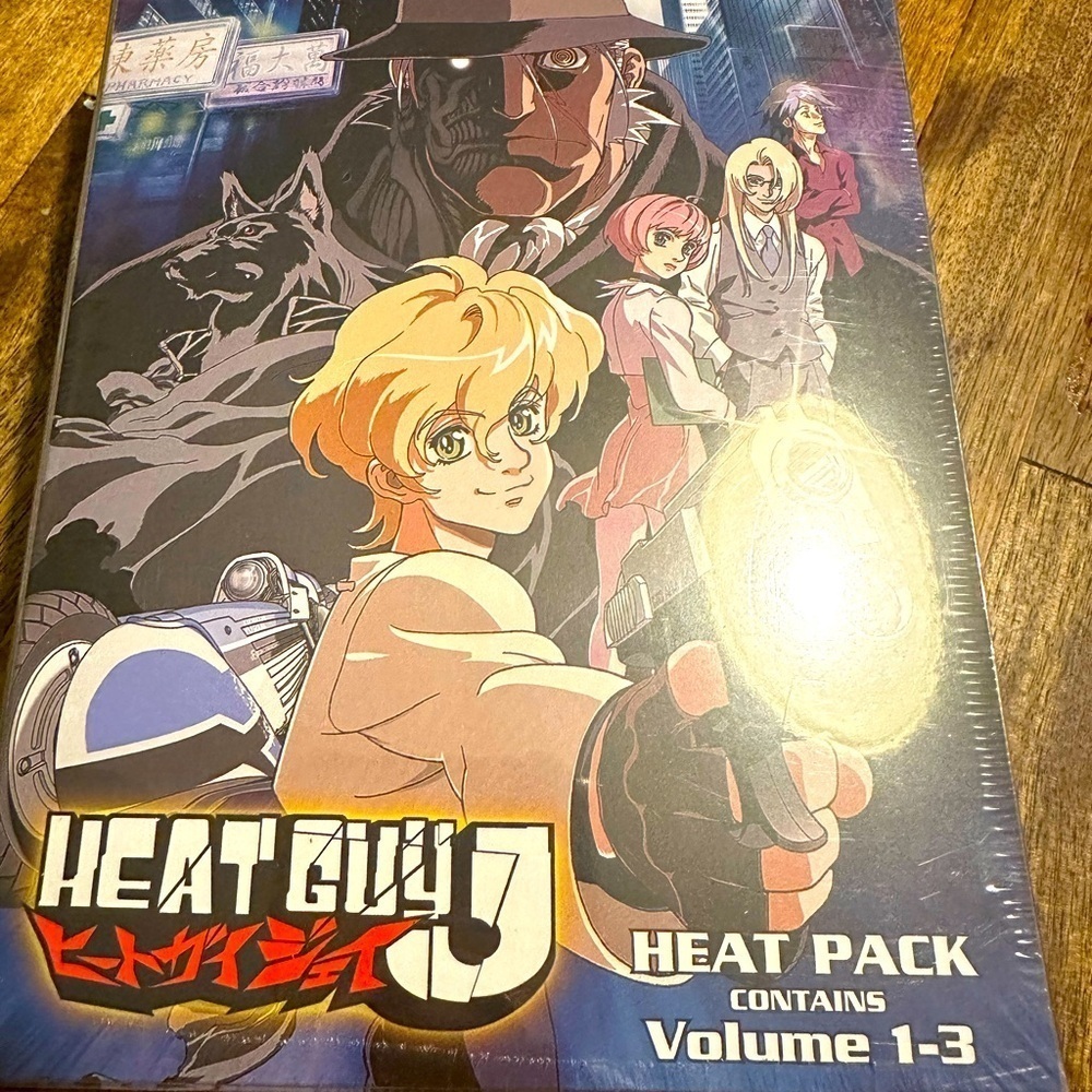 Heat GUY Heat pack contains volume 1-3 new in original packaging never opened!